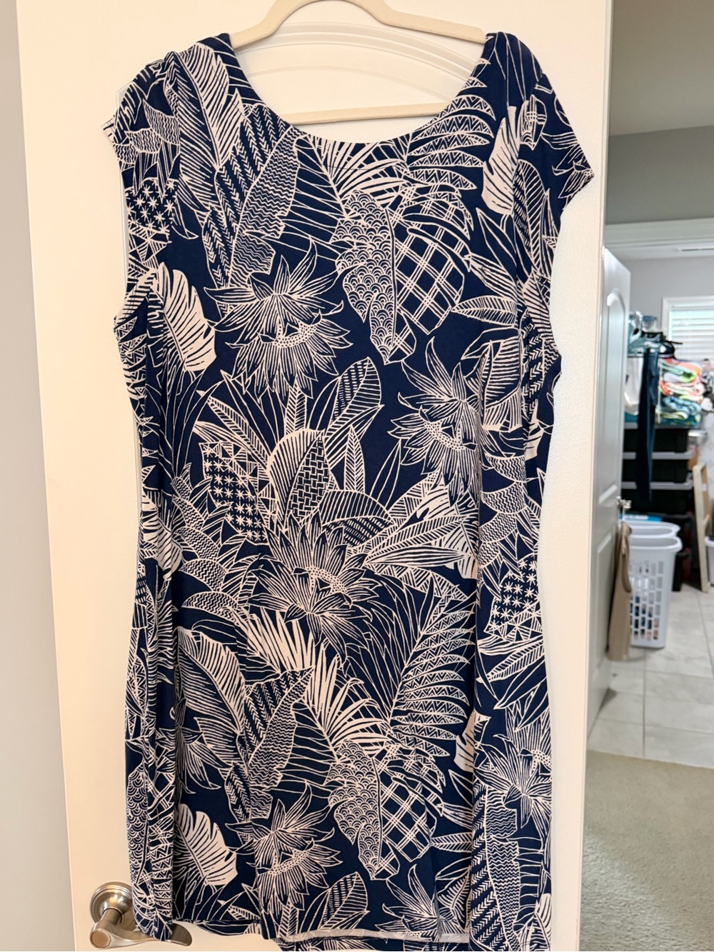 Tommy Bahama Navy and White Tropical Print Shift Dress